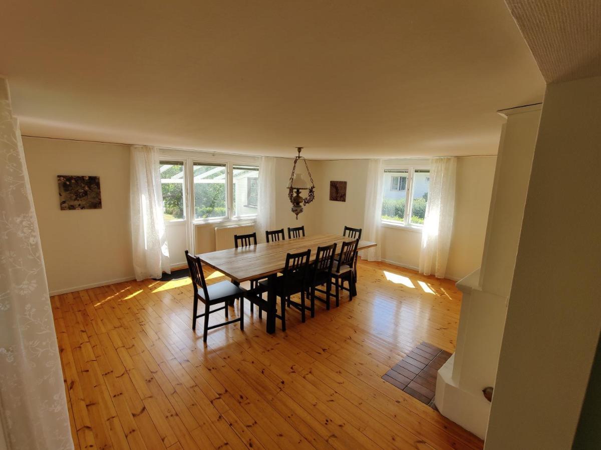 Ferienhaus In Loenneberga Экстерьер фото